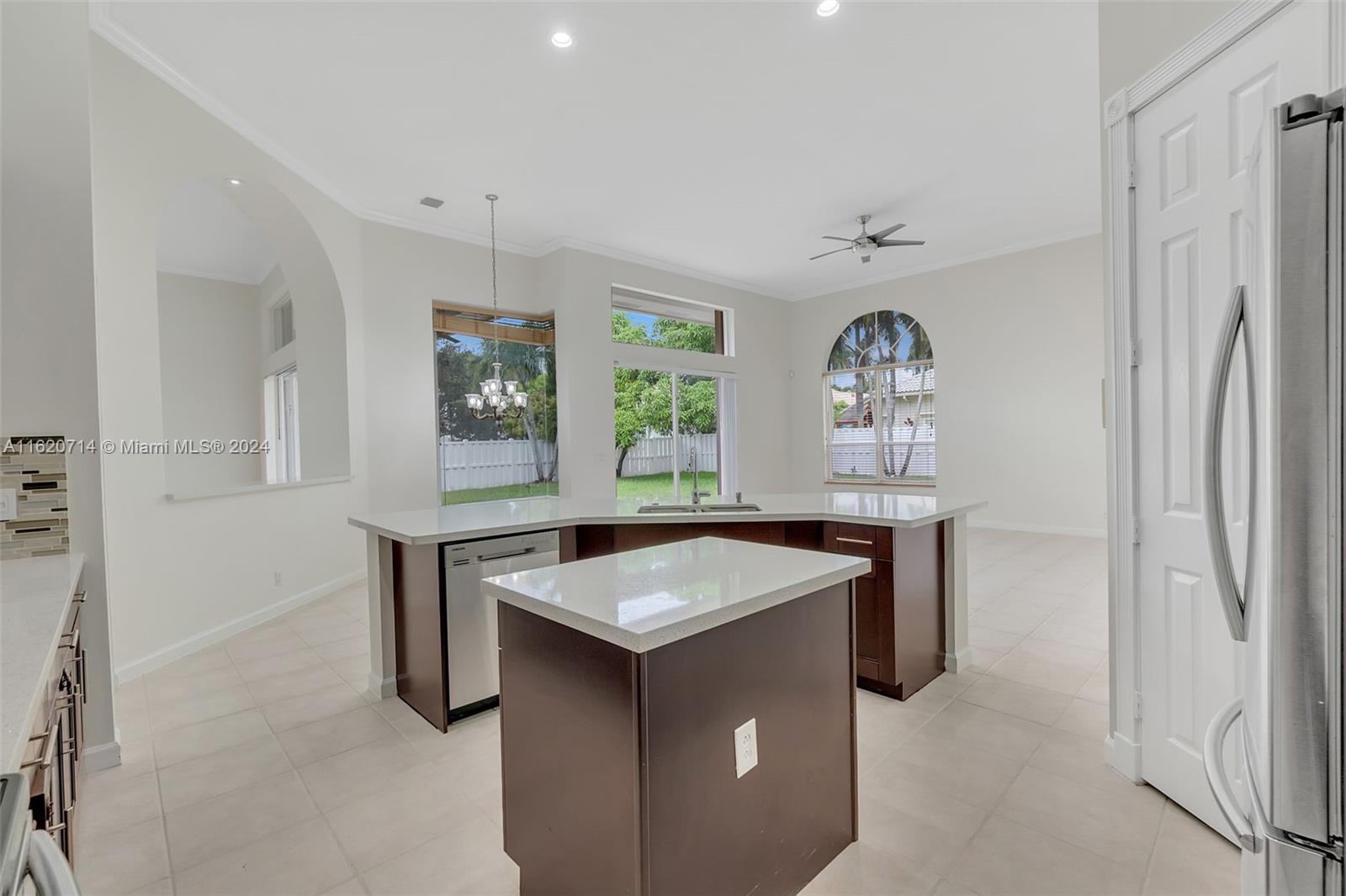 PEMBROKE FALLS -PHASE 4 - Residential Lease