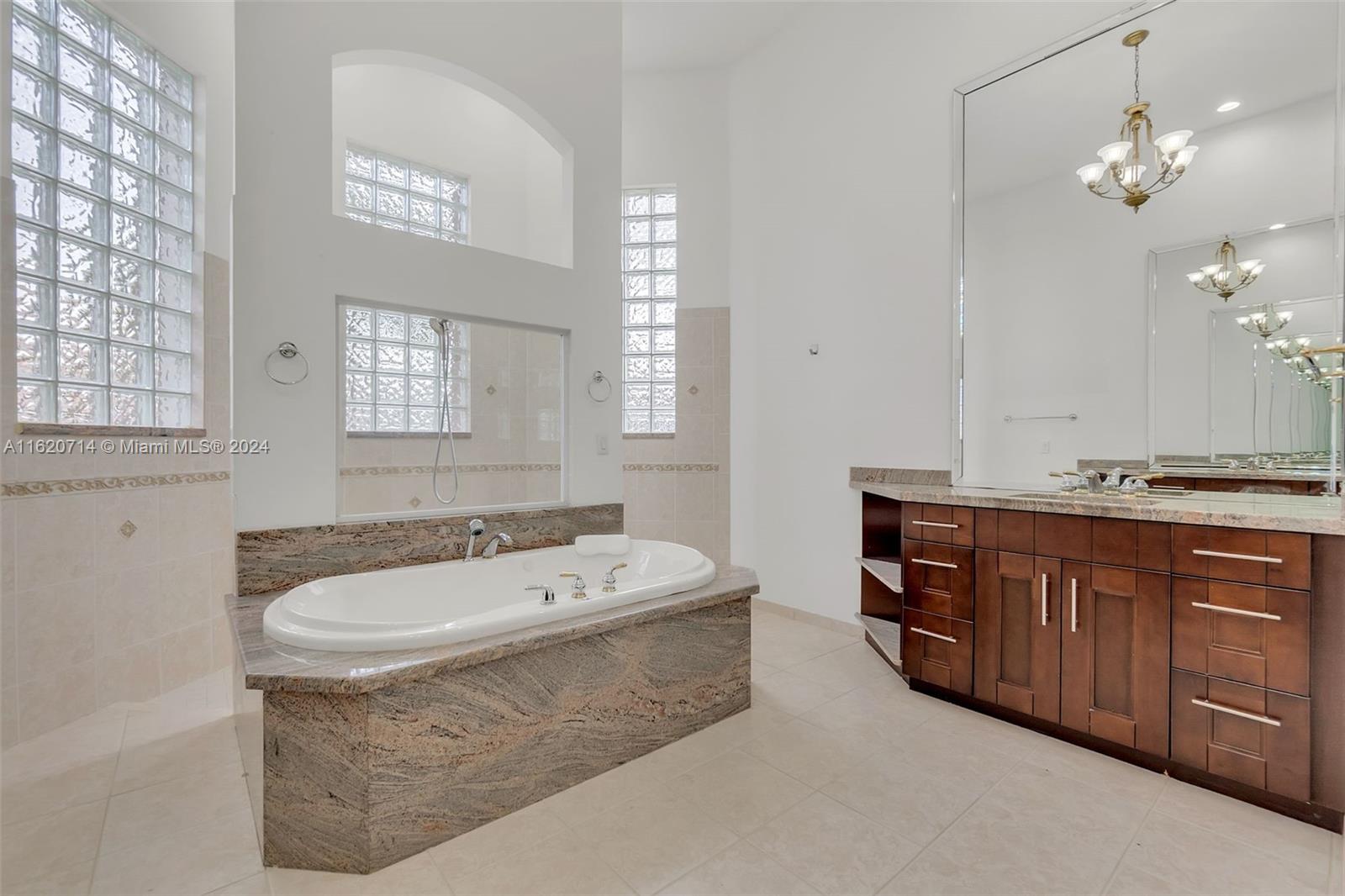 PEMBROKE FALLS -PHASE 4 - Residential Lease