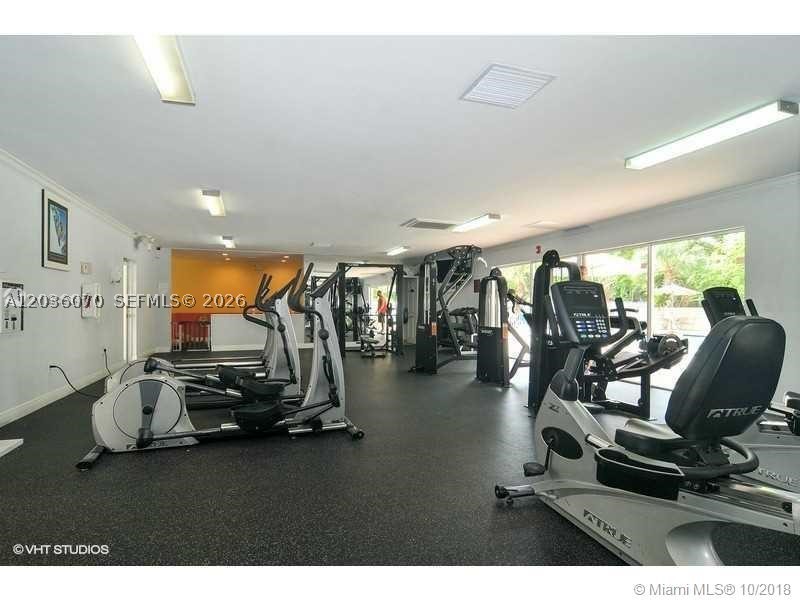 BAYVIEW PALMS CONDO - Residential