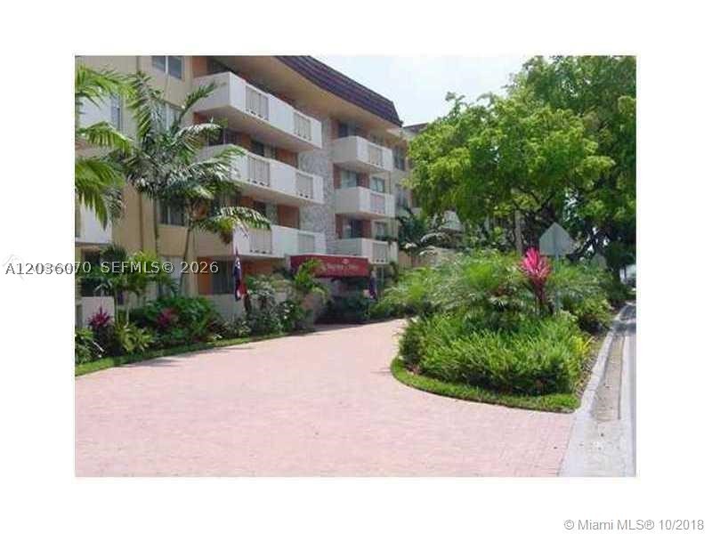 BAYVIEW PALMS CONDO - Residential