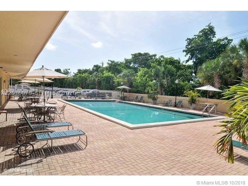 BAYVIEW PALMS CONDO - Residential