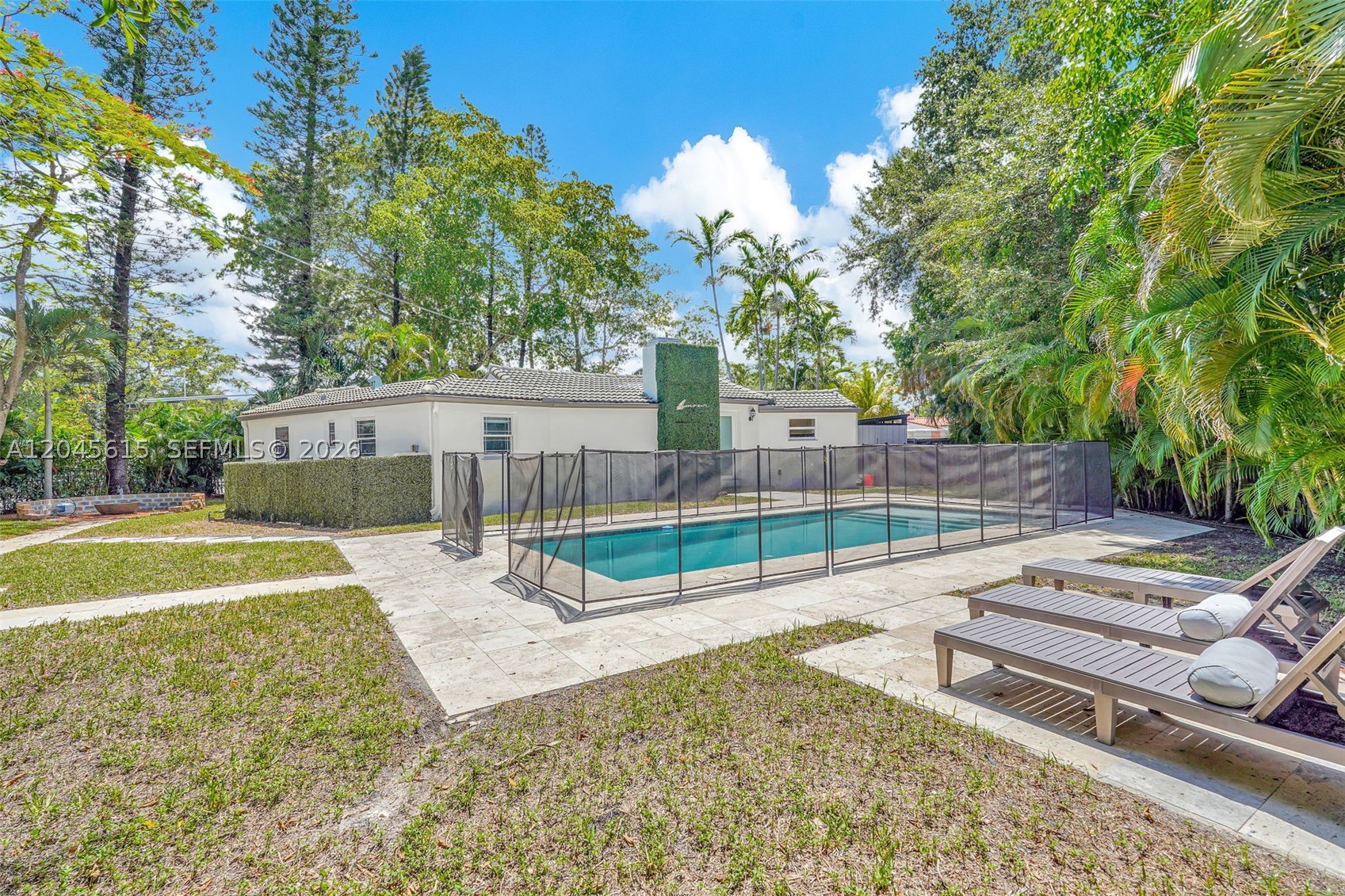 MIAMI SHORES SEC 1 AMD - Residential