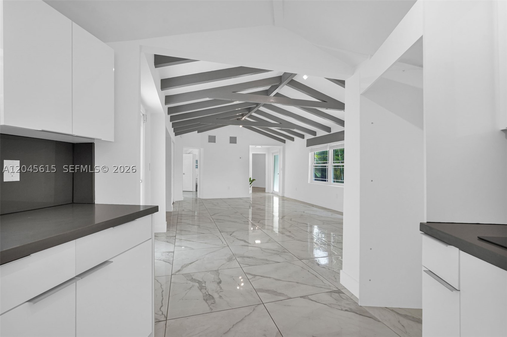 MIAMI SHORES SEC 1 AMD - Residential