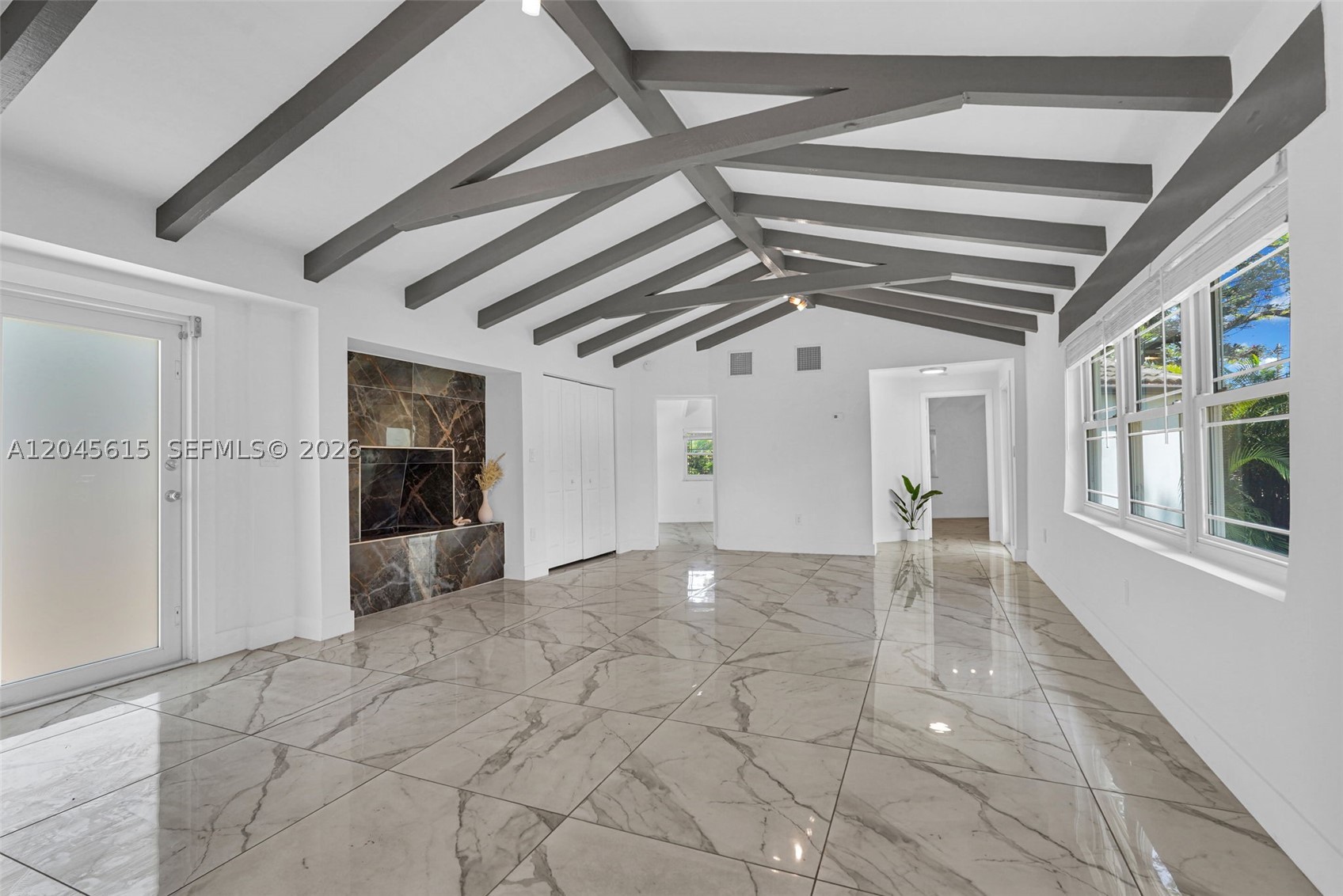 MIAMI SHORES SEC 1 AMD - Residential