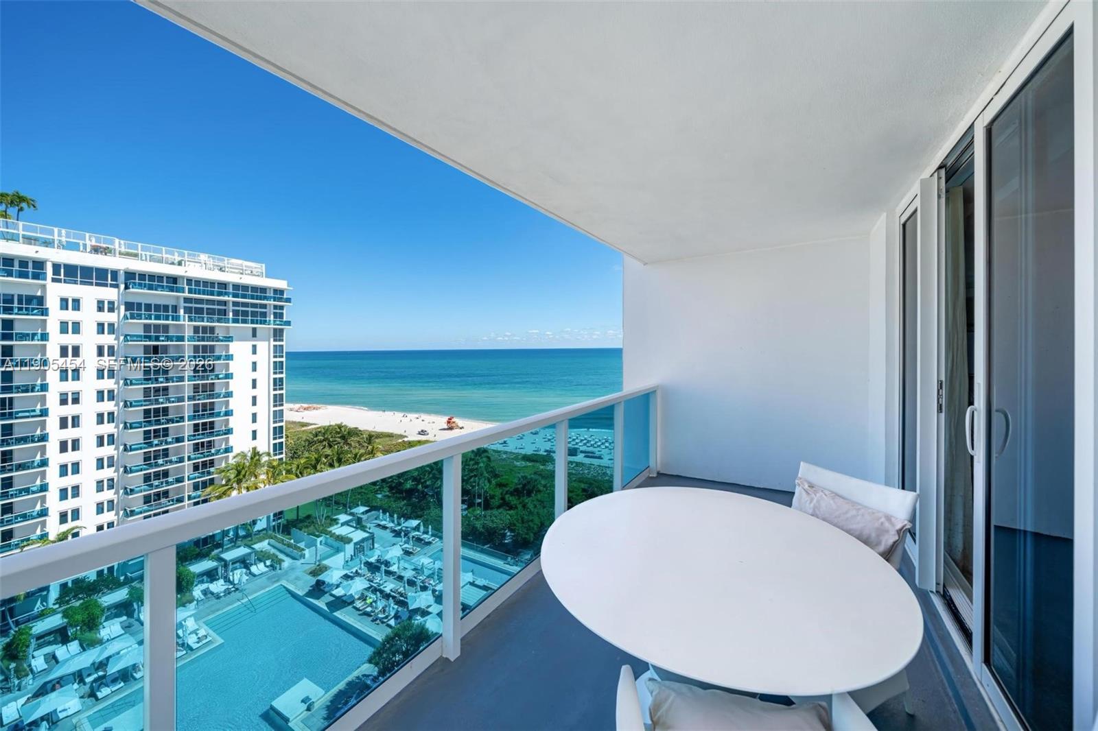 RONEY PALACE CONDO - Residential