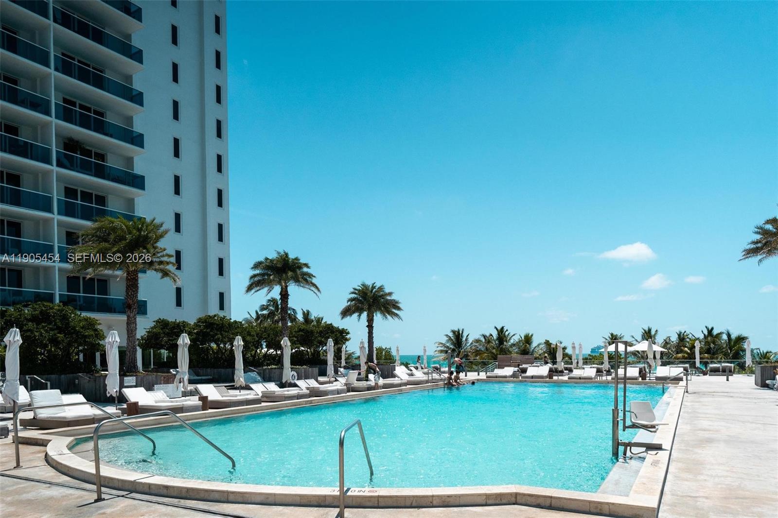 RONEY PALACE CONDO - Residential