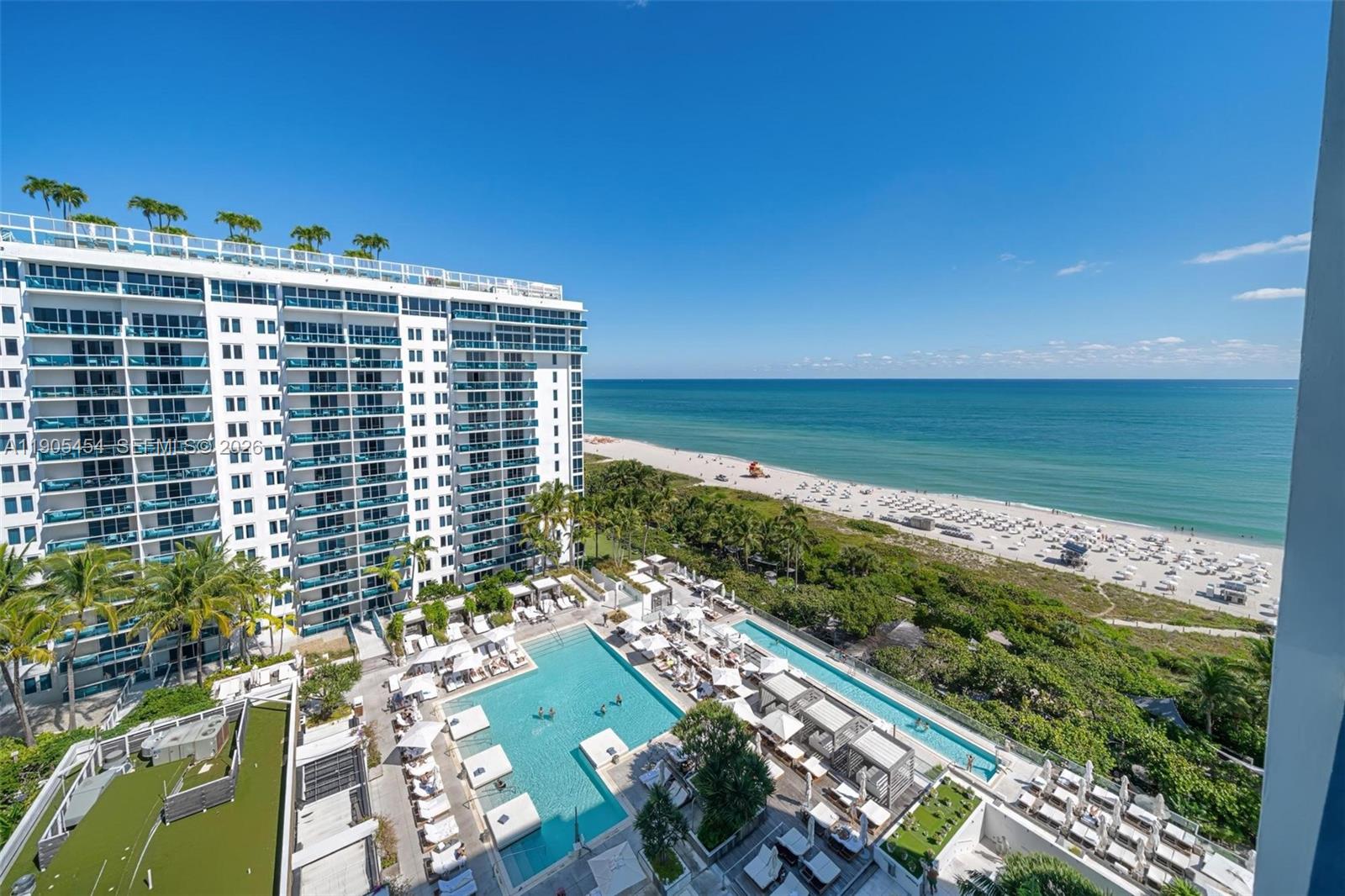 RONEY PALACE CONDO - Residential