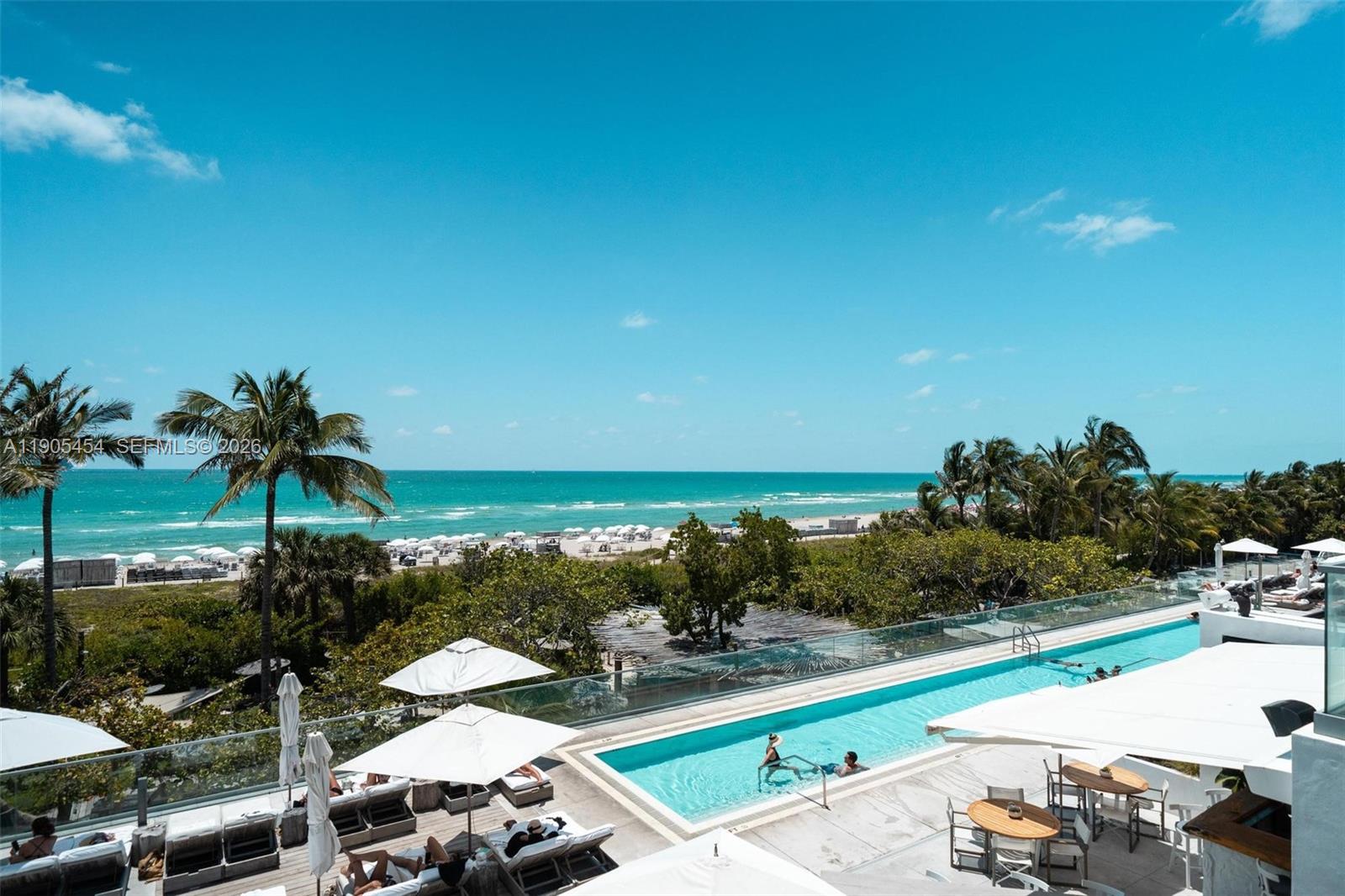 RONEY PALACE CONDO - Residential