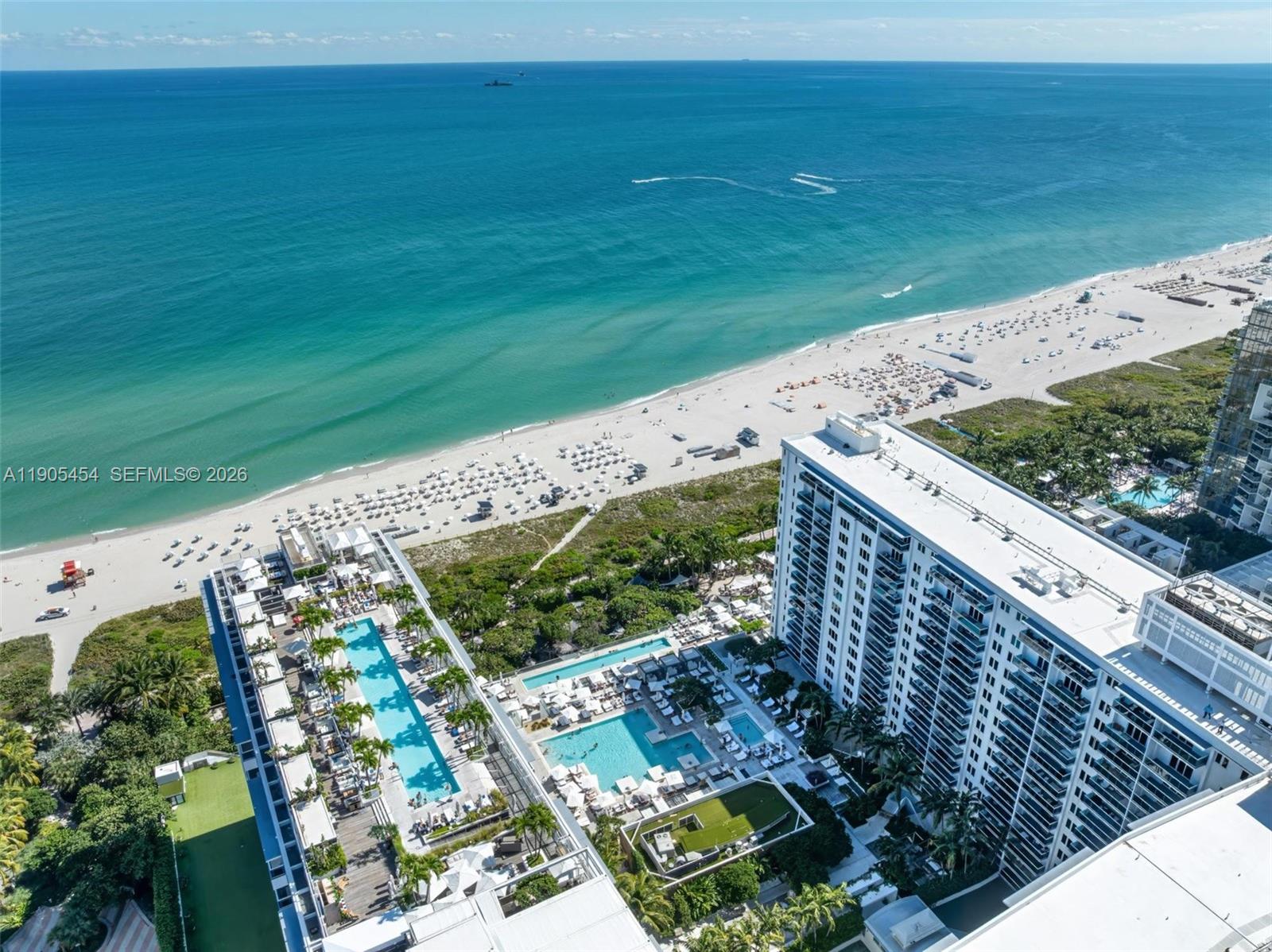 RONEY PALACE CONDO - Residential