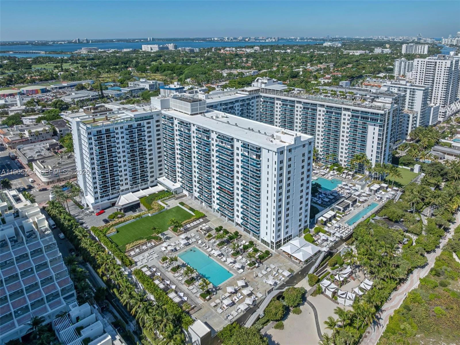 RONEY PALACE CONDO - Residential