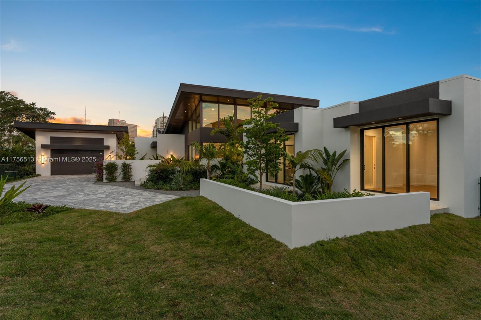 NORTH KENDALL - Residential