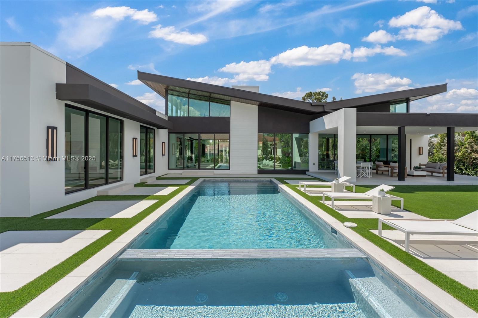 NORTH KENDALL - Residential