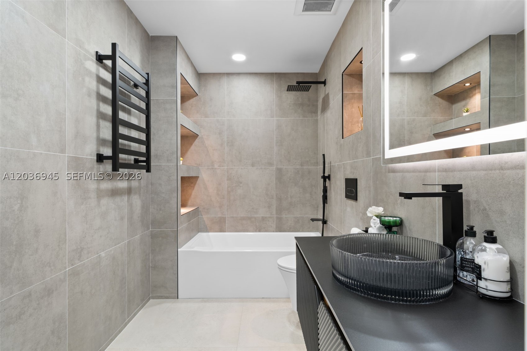 LOOK HOMESITES NO 4 - Residential