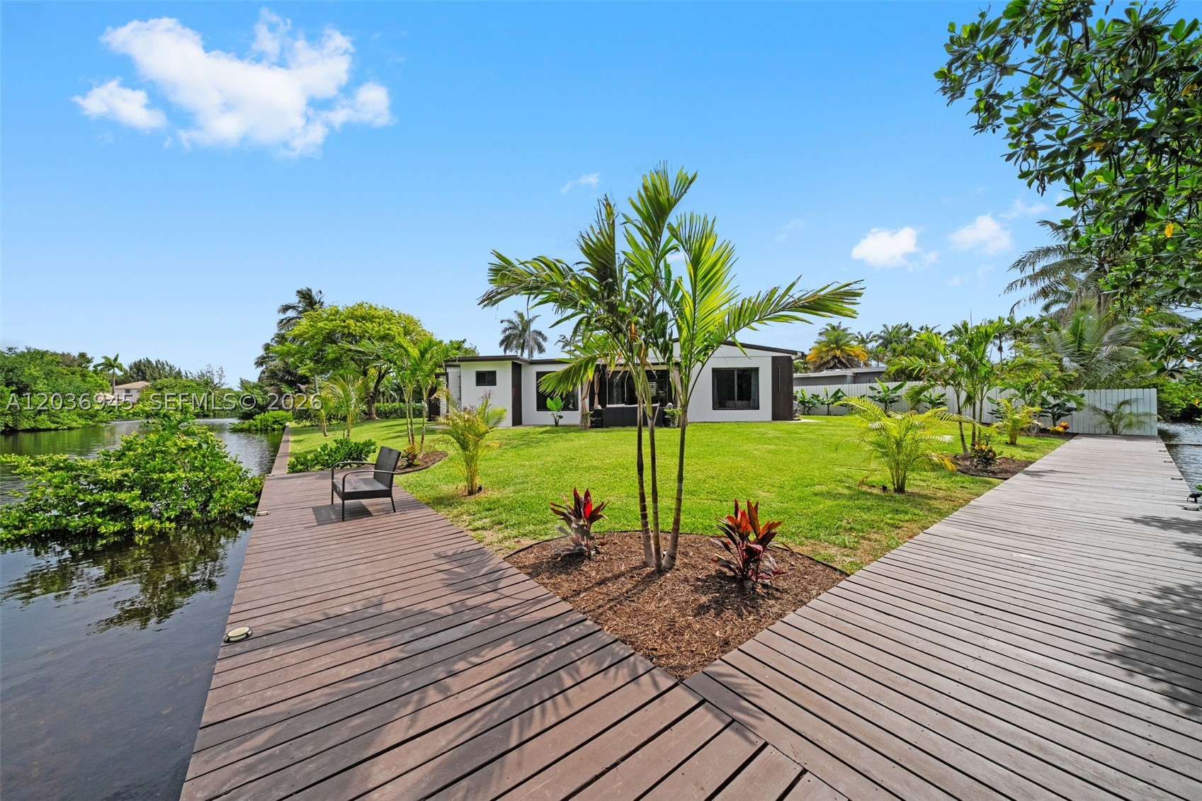 LOOK HOMESITES NO 4 - Residential