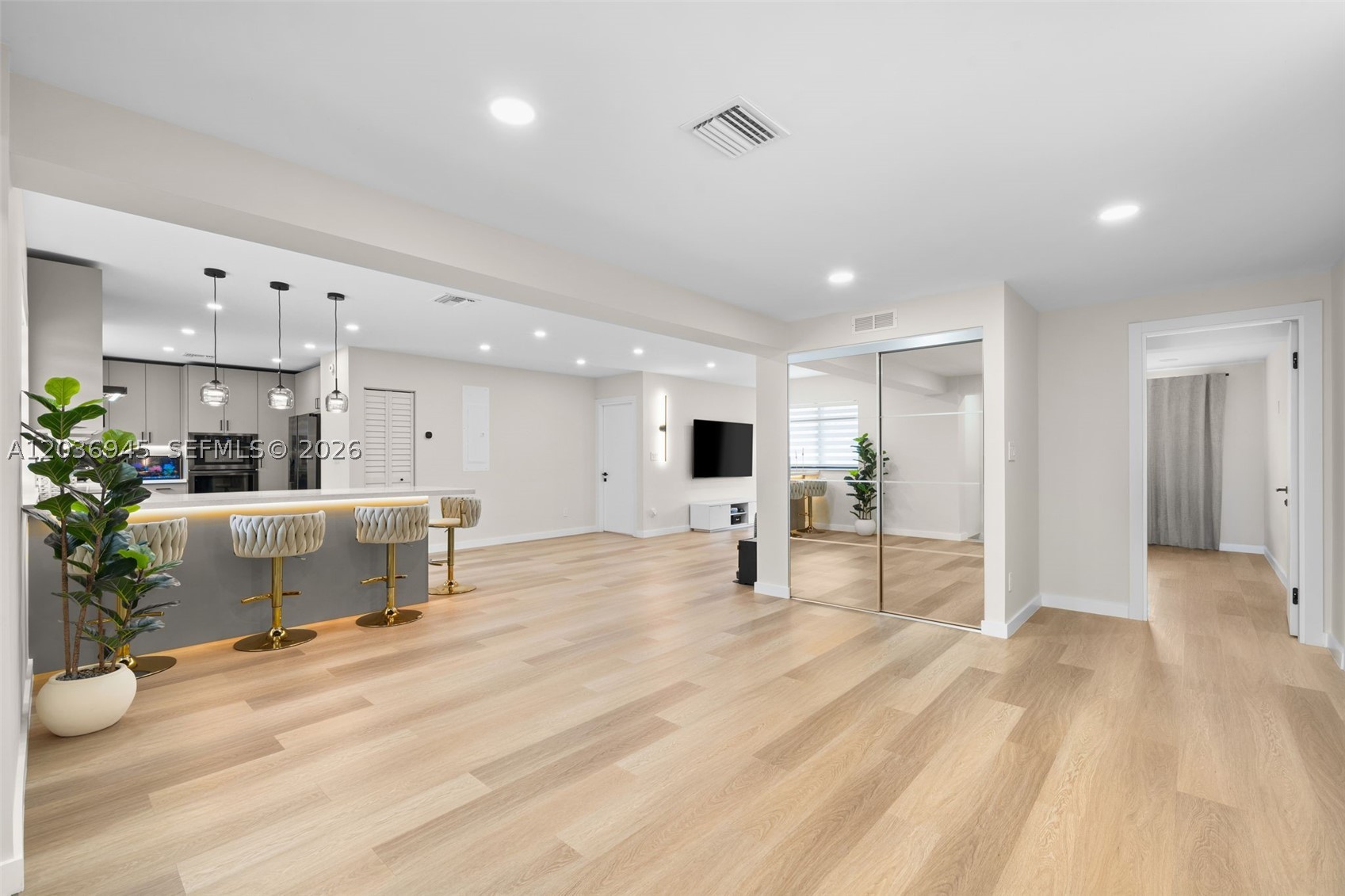 LOOK HOMESITES NO 4 - Residential