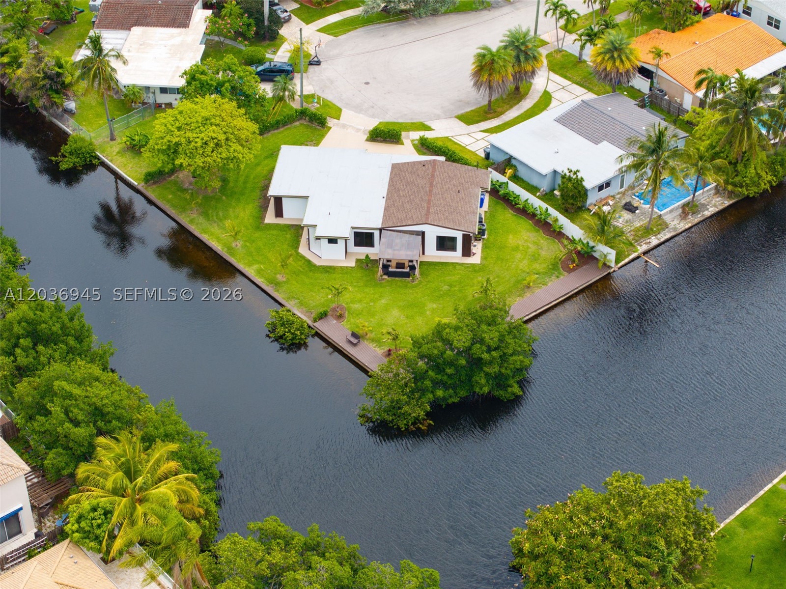 LOOK HOMESITES NO 4 - Residential