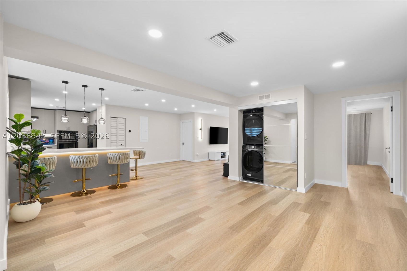 LOOK HOMESITES NO 4 - Residential
