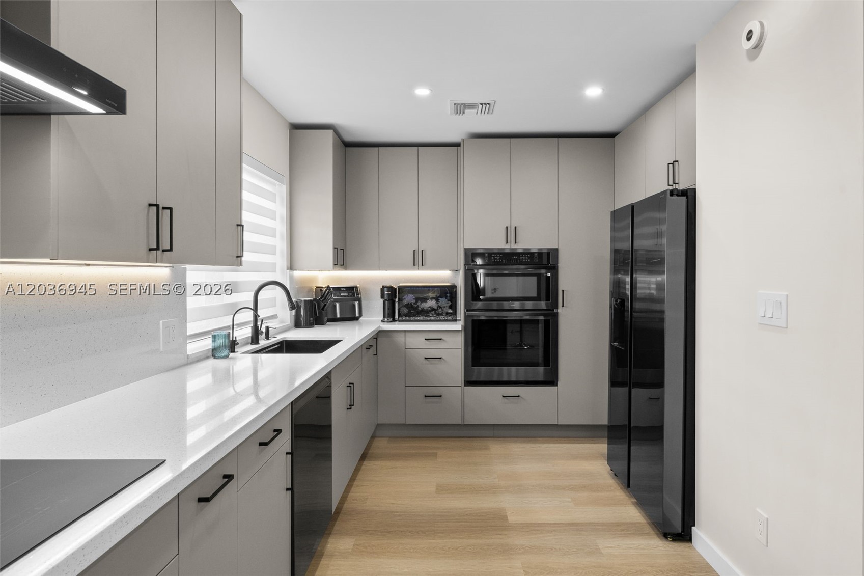 LOOK HOMESITES NO 4 - Residential