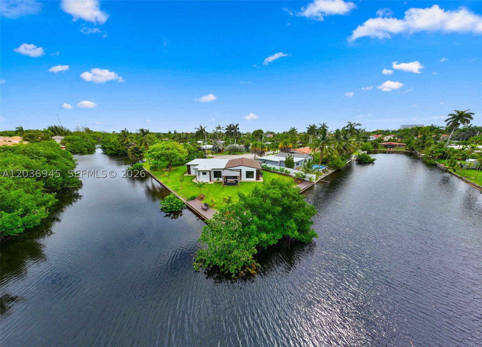 LOOK HOMESITES NO 4 - Residential