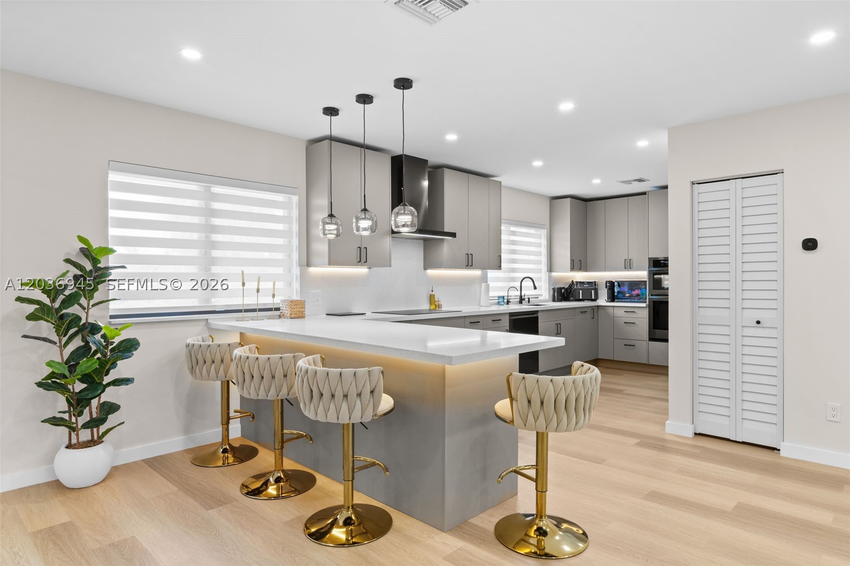 LOOK HOMESITES NO 4 - Residential