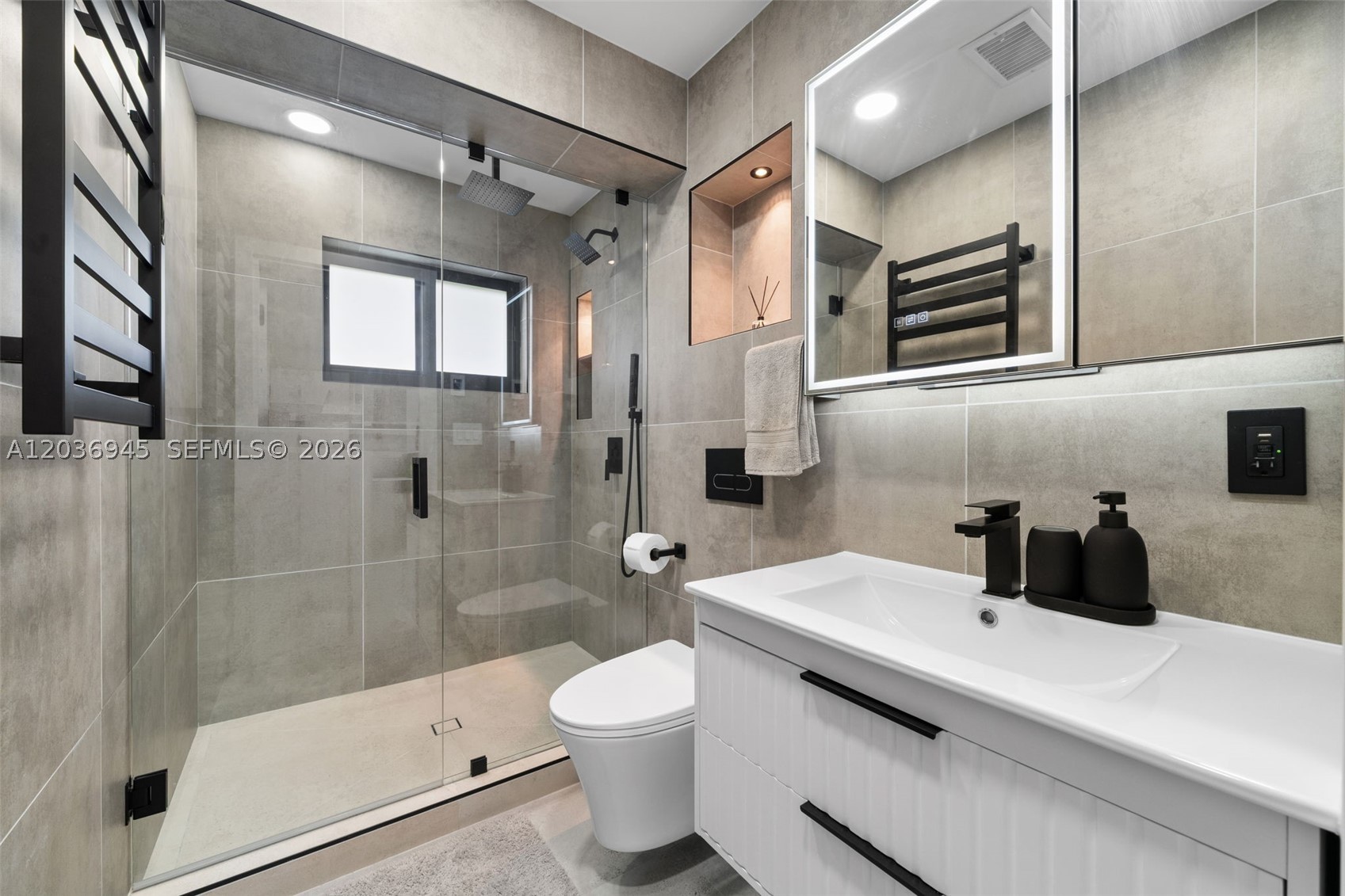 LOOK HOMESITES NO 4 - Residential