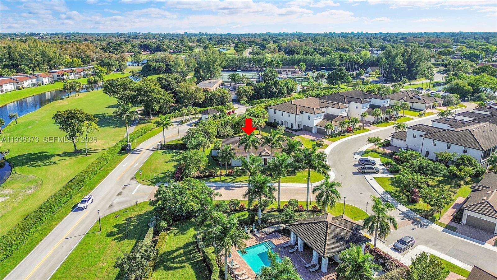 BOCA FLORES CONDO - Residential