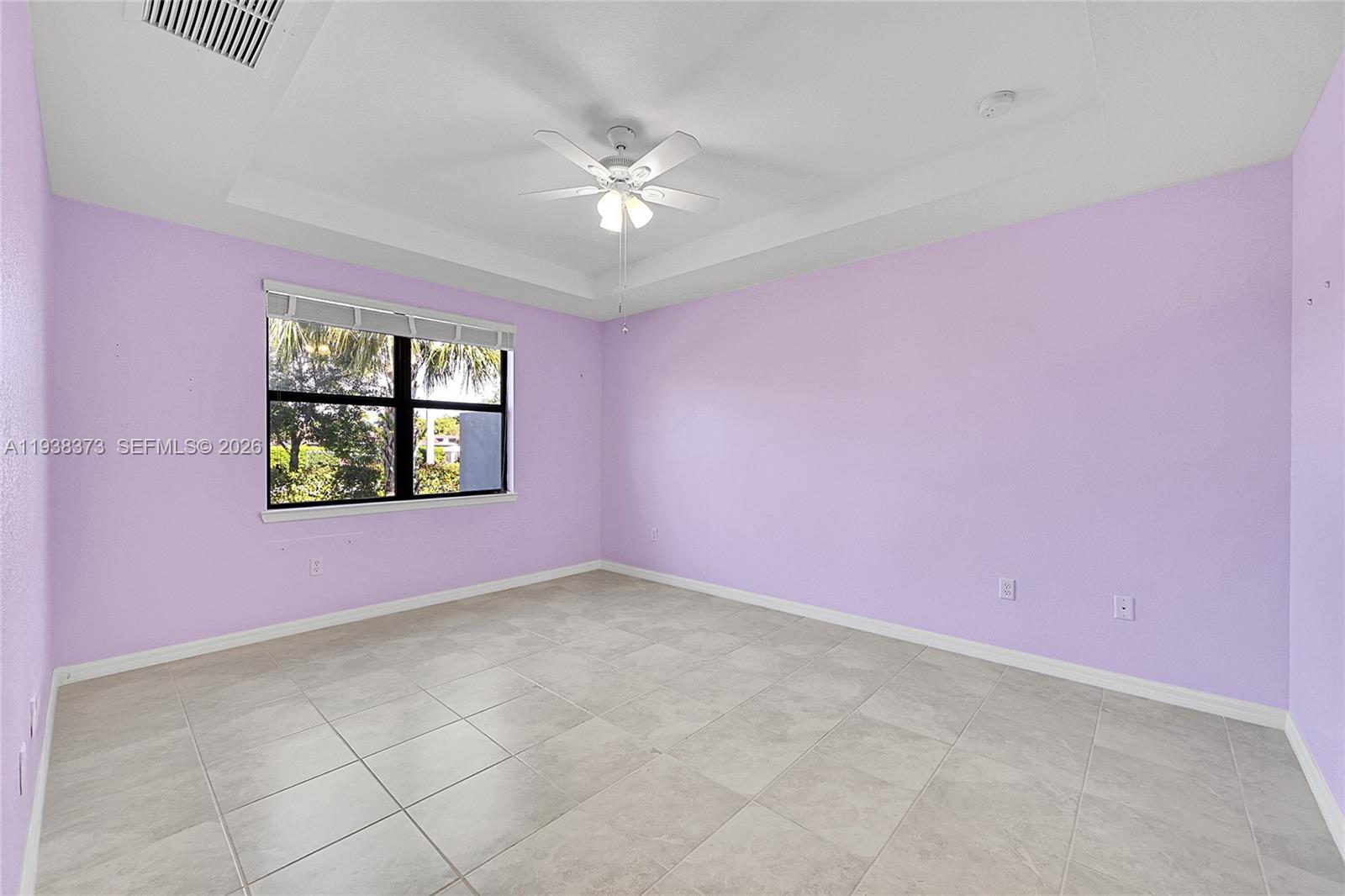 BOCA FLORES CONDO - Residential