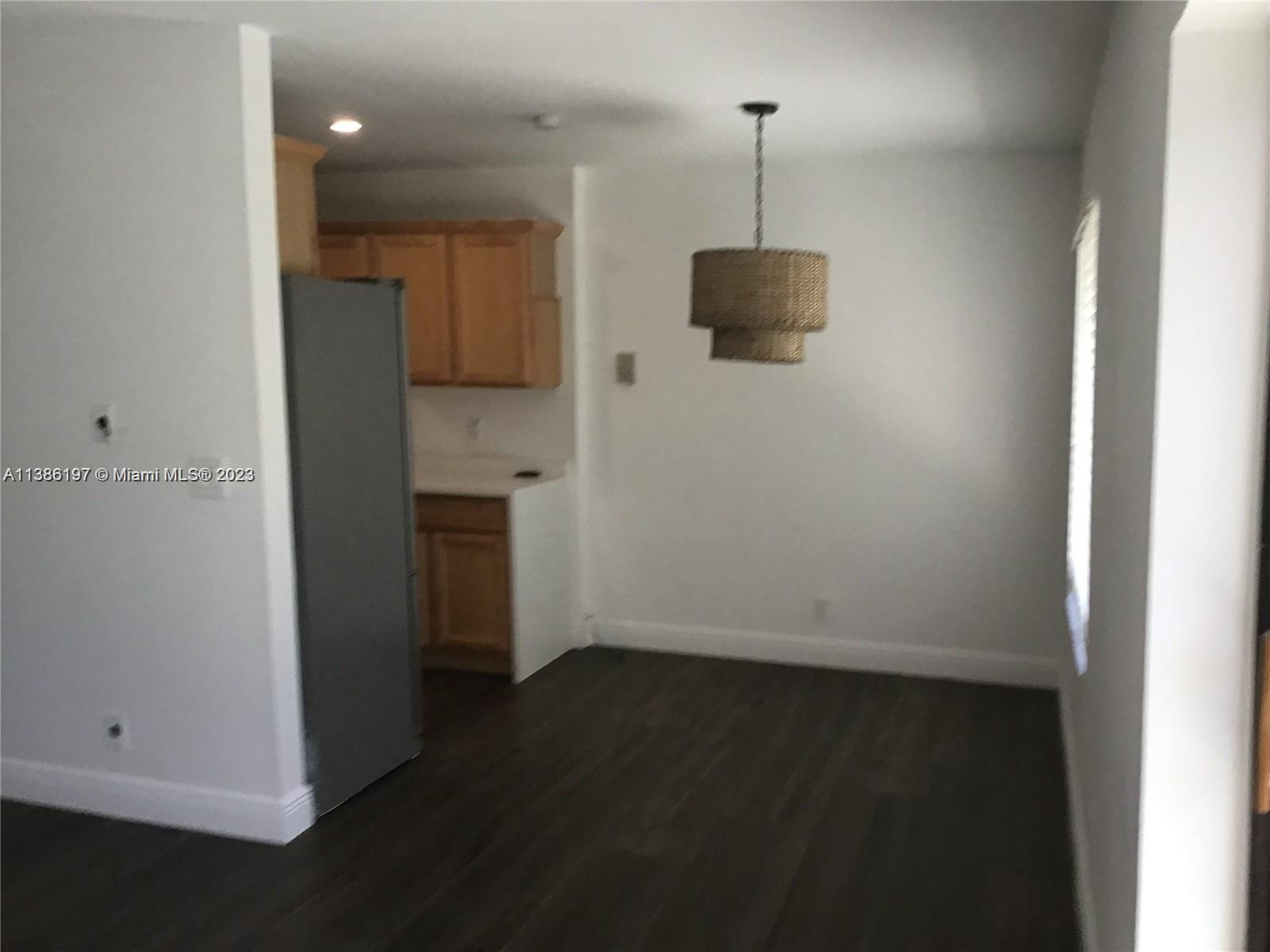 PINES OF JUPITER/TEQUESTA - Residential Lease
