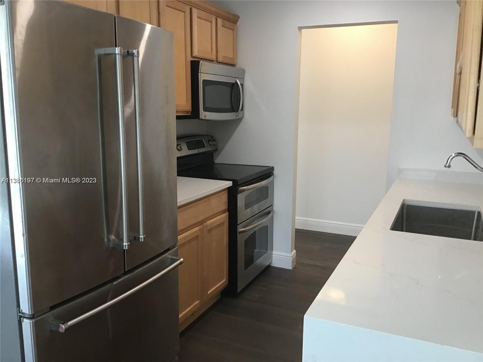 PINES OF JUPITER/TEQUESTA - Residential Lease