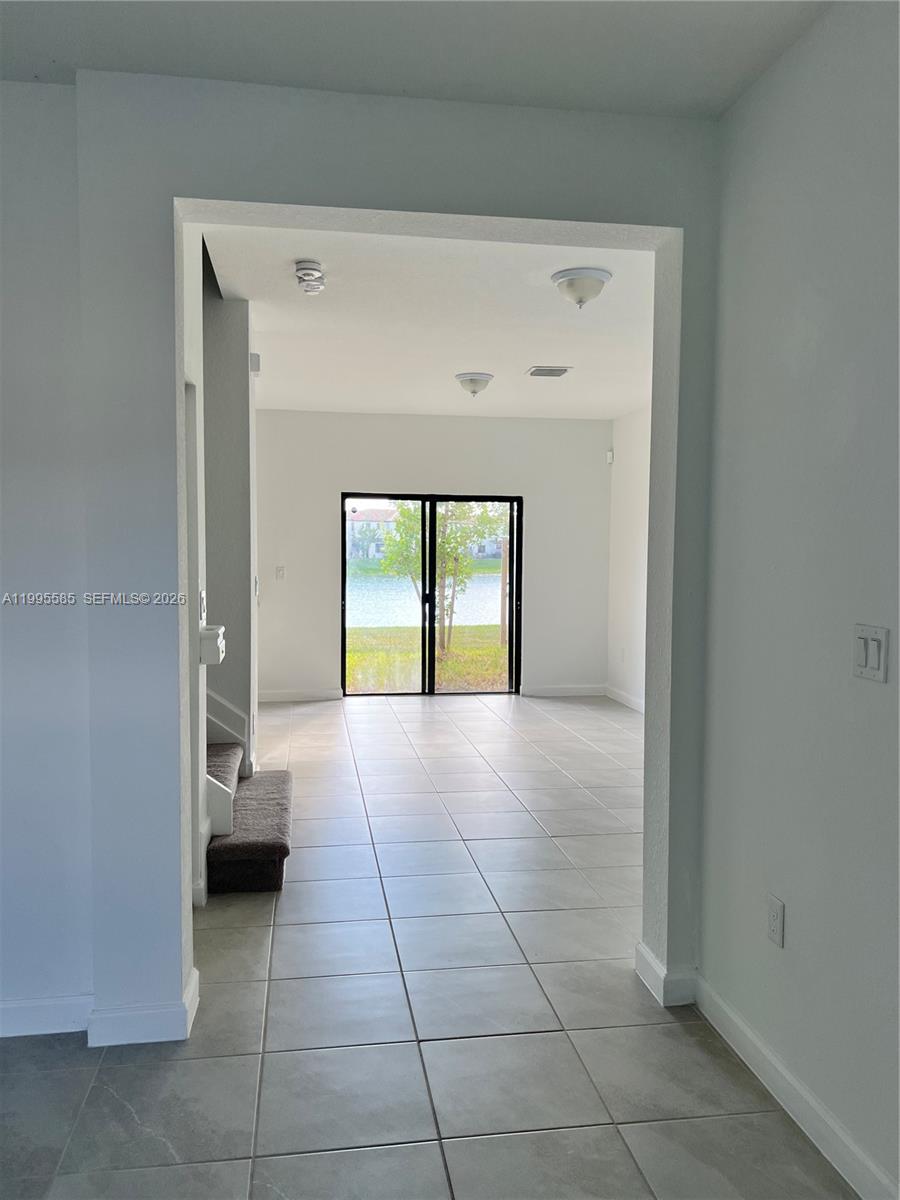 ENCLAVE SOUTH PHASE 2 - Residential
