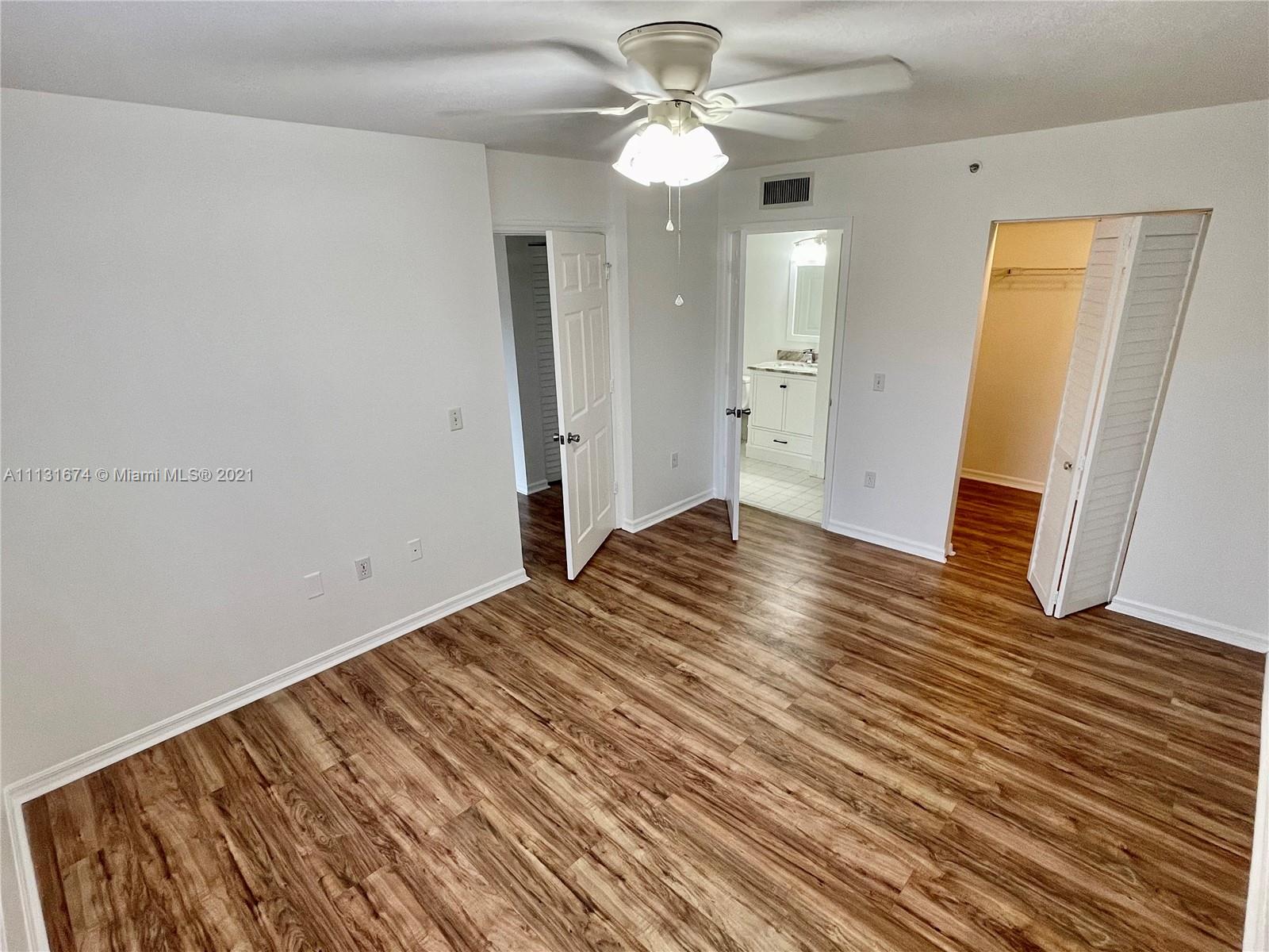 EMERALD ISLE AT LAGUNA - Residential Lease