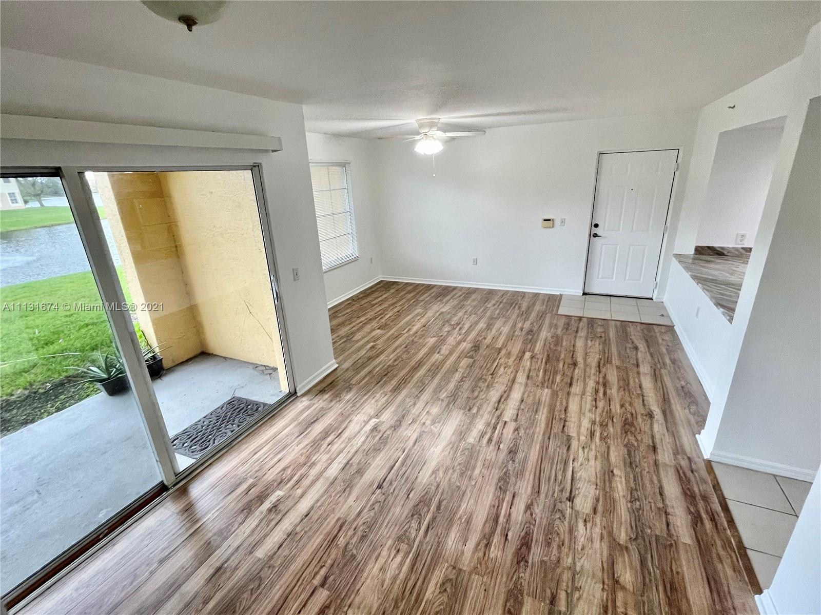 EMERALD ISLE AT LAGUNA - Residential Lease