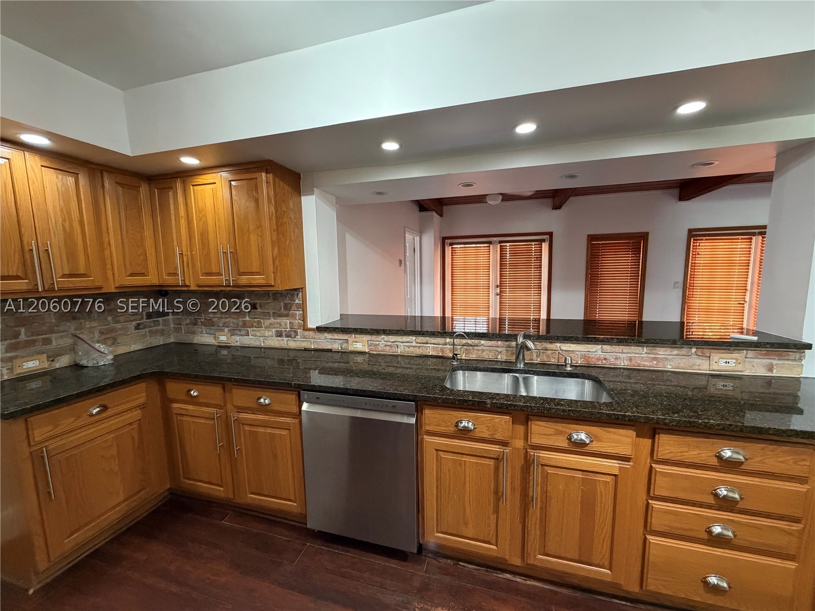 KINGS BAY SUB - Residential