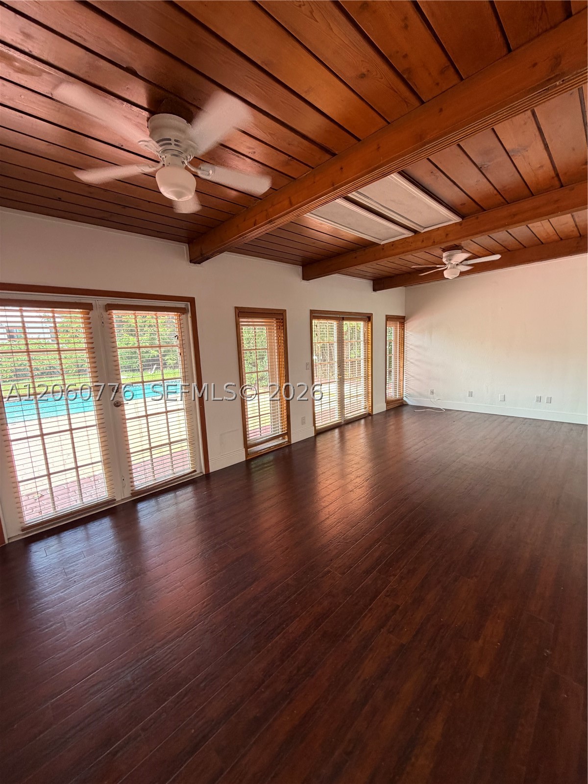 KINGS BAY SUB - Residential