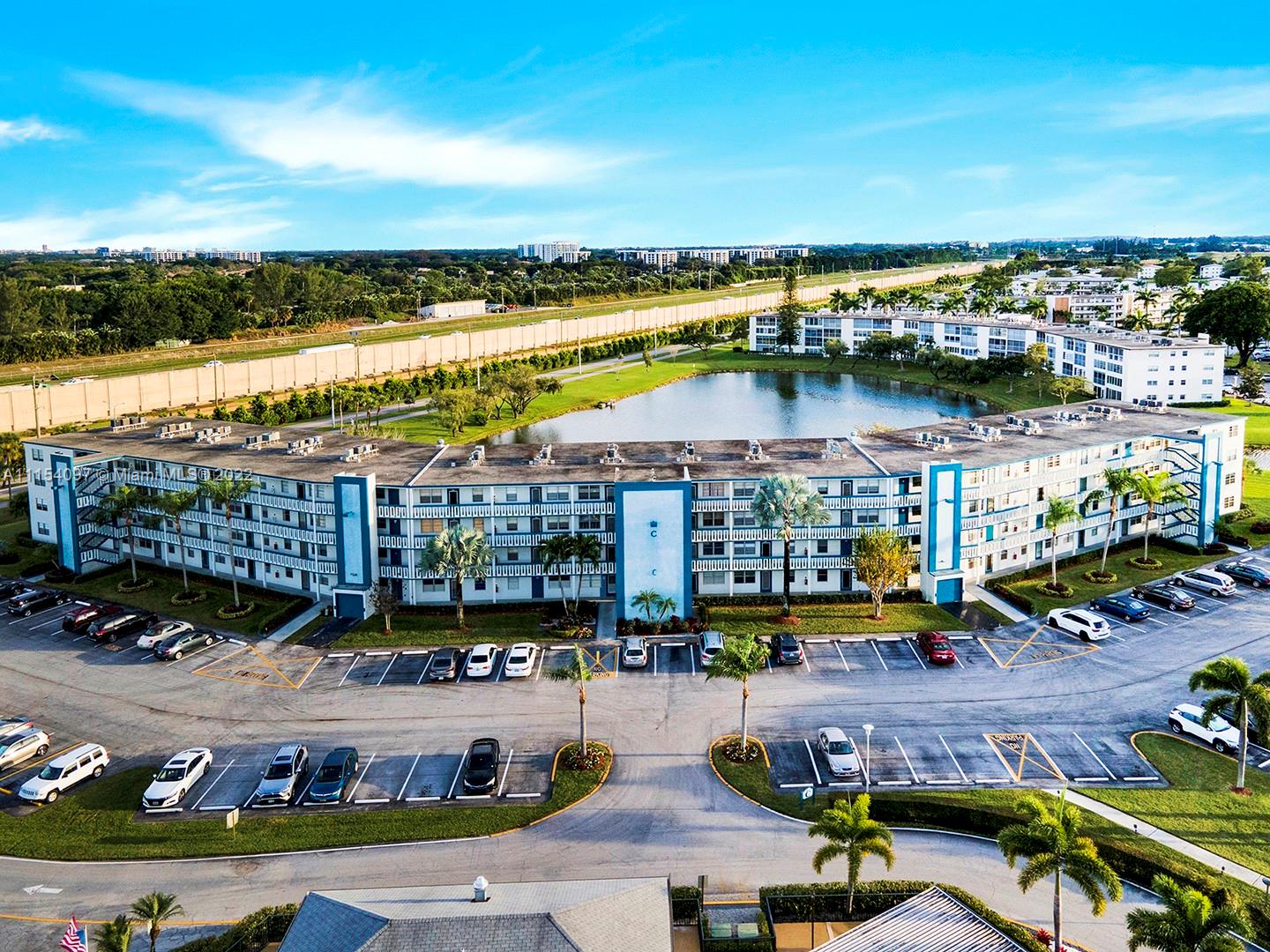 LINCOLN AT CENTURY VILLAG - Residential