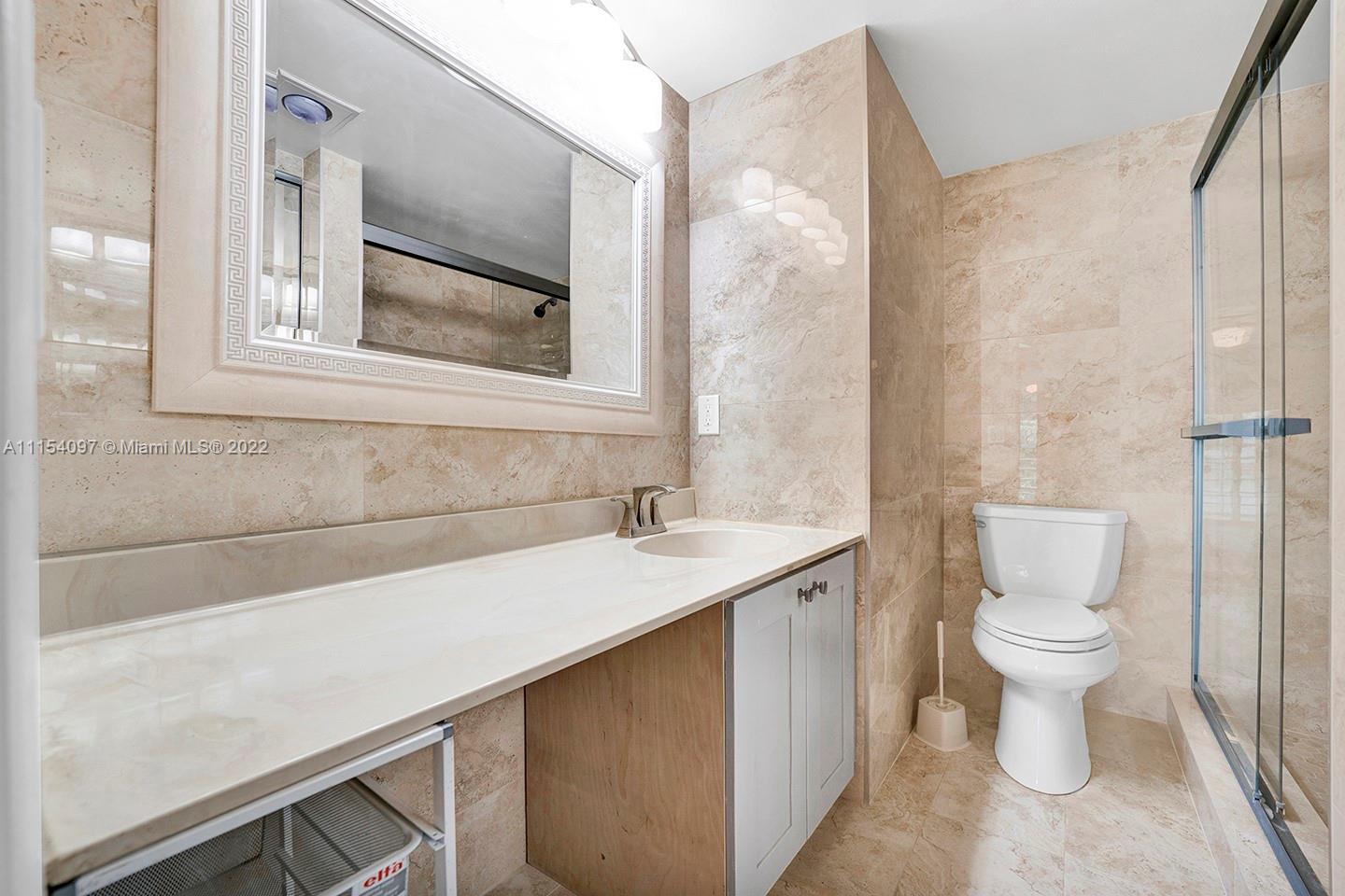 LINCOLN AT CENTURY VILLAG - Residential