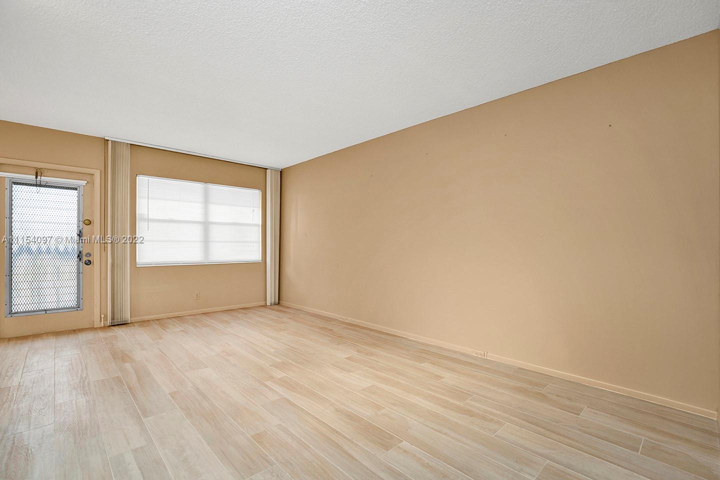 LINCOLN AT CENTURY VILLAG - Residential