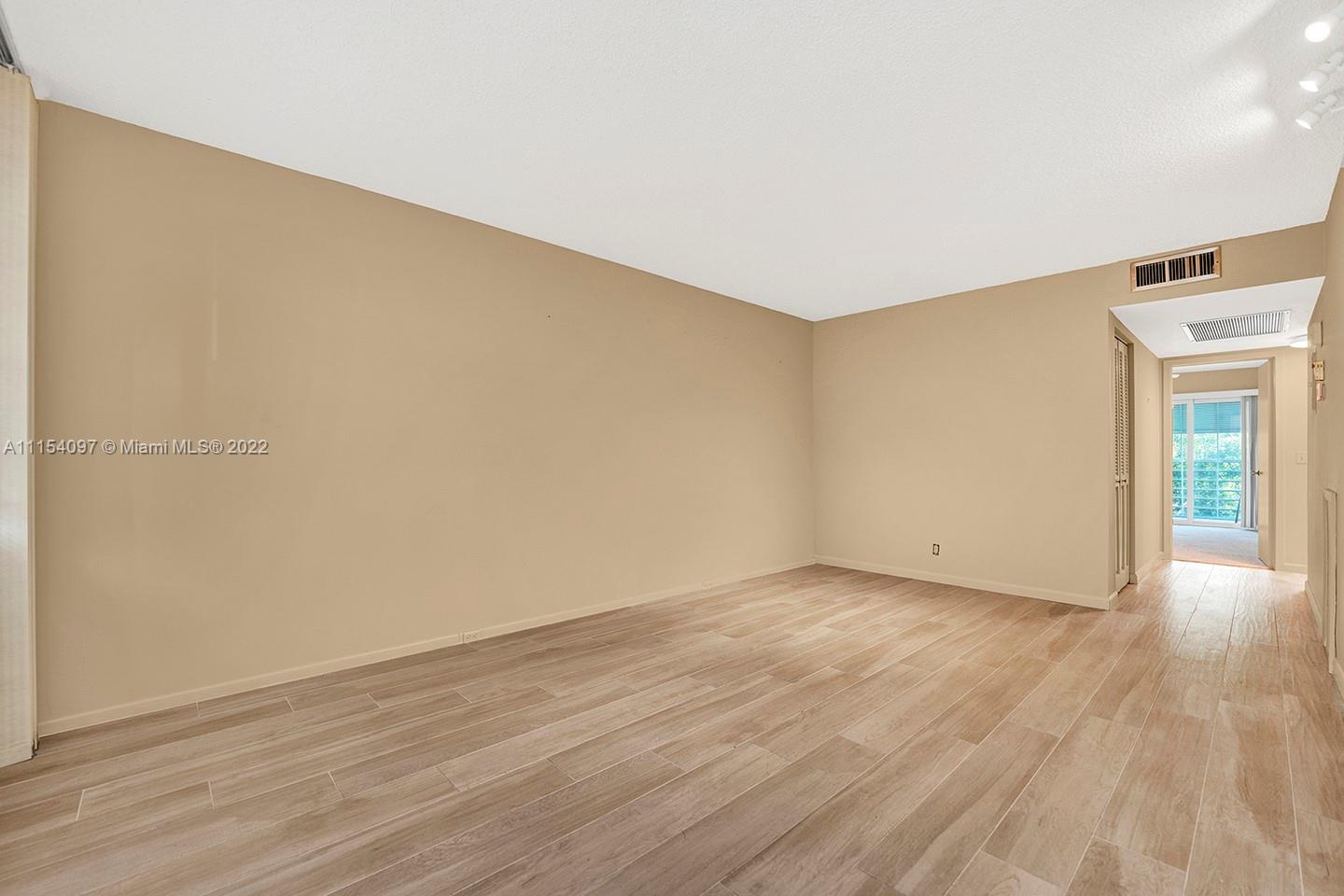 LINCOLN AT CENTURY VILLAG - Residential