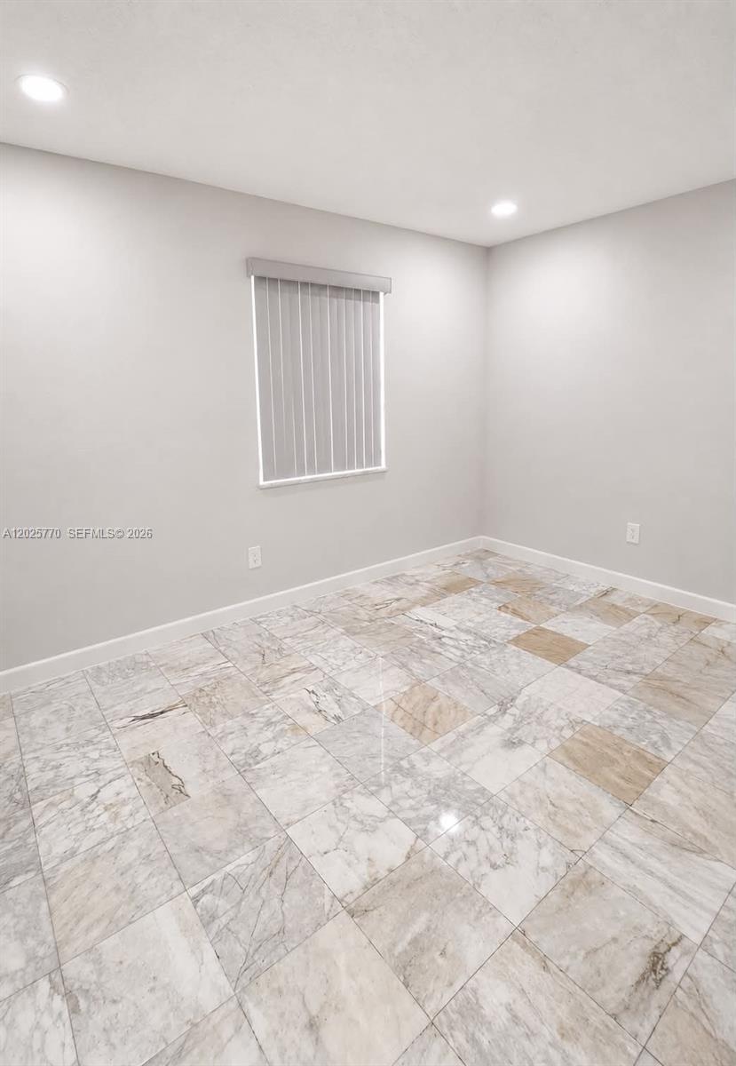 HOLLYWOOD BEACH HEIGHTS S - Residential Lease
