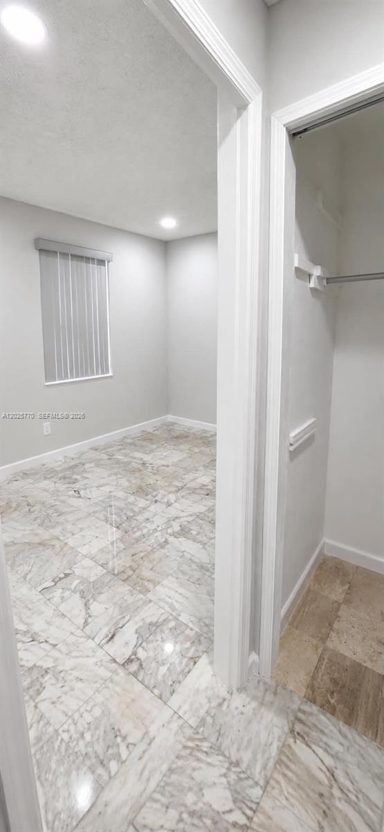 HOLLYWOOD BEACH HEIGHTS S - Residential Lease