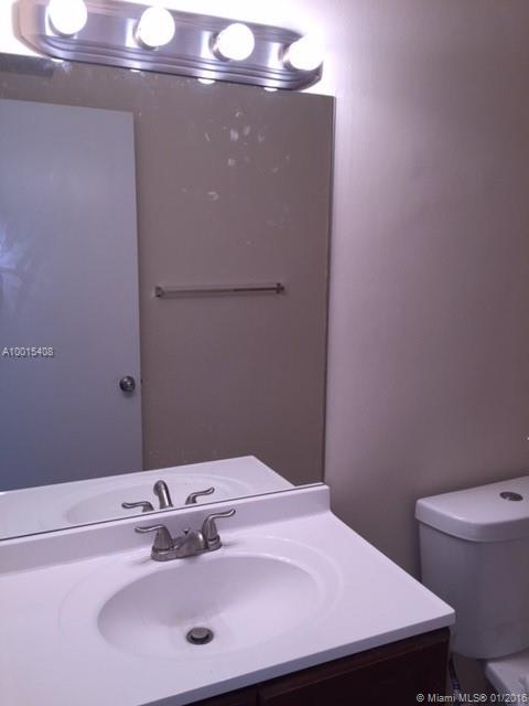 Windmill Lakes I Condo - Residential Lease