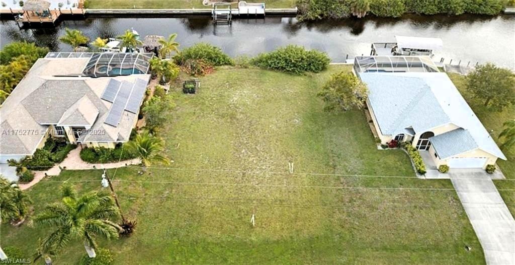 CAPE CORAL - Land
