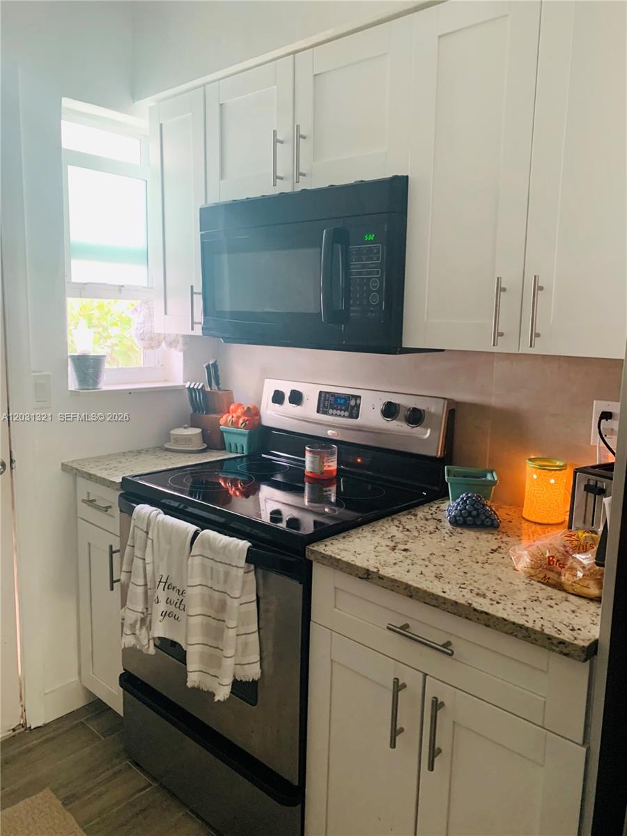 TREASURE IS 1ST ADDN PORT - Residential Lease