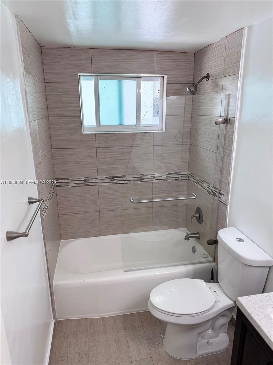 TREASURE IS 1ST ADDN PORT - Residential Lease