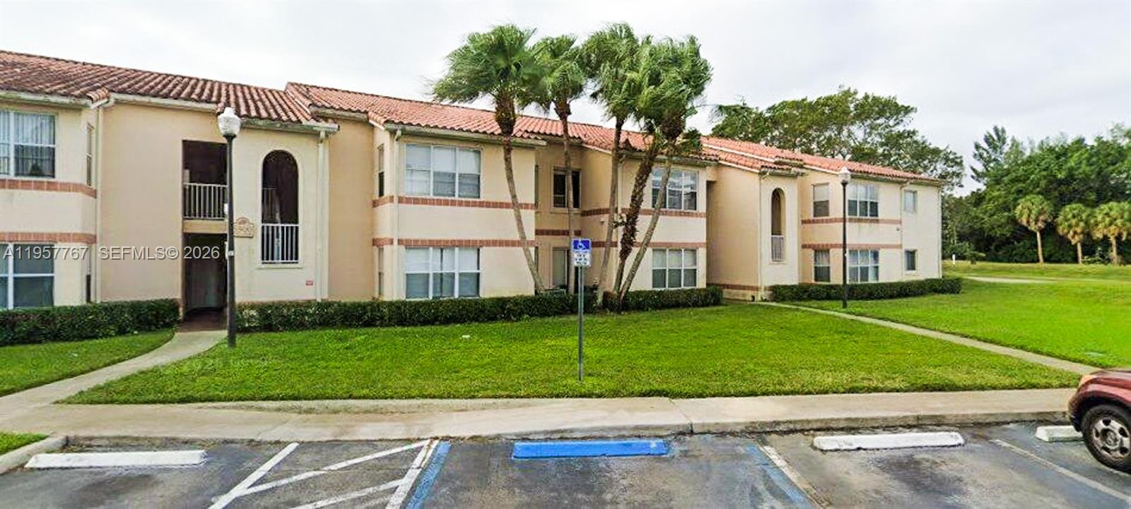 CORAL KEY CONDO - Residential