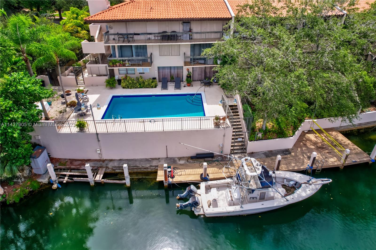 FUTURA SANSOVINO CONDO - Residential