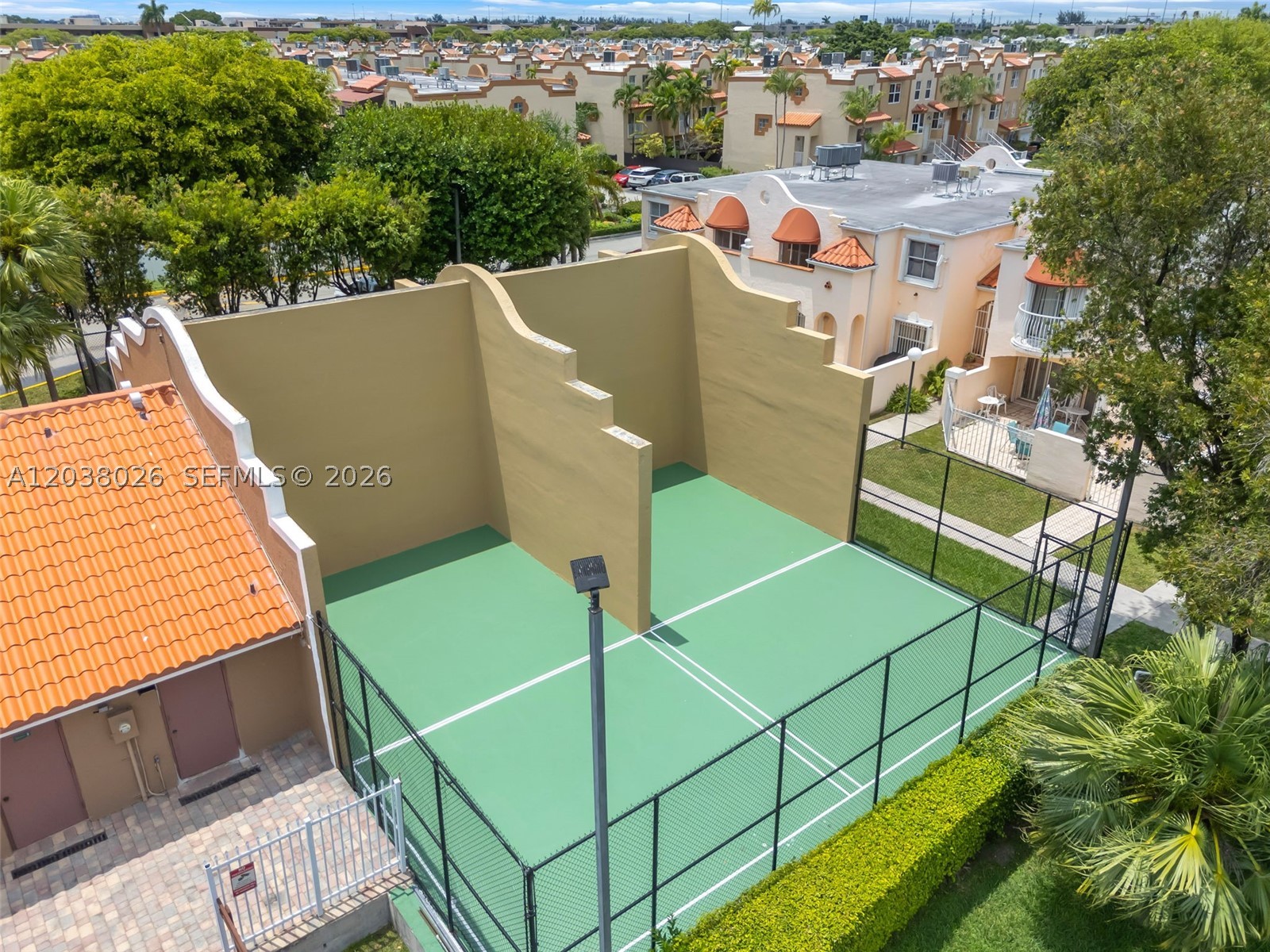 THE RIVIERA AT CORAL LAKE - Residential