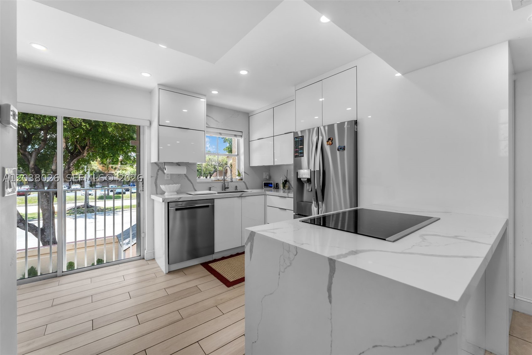 THE RIVIERA AT CORAL LAKE - Residential