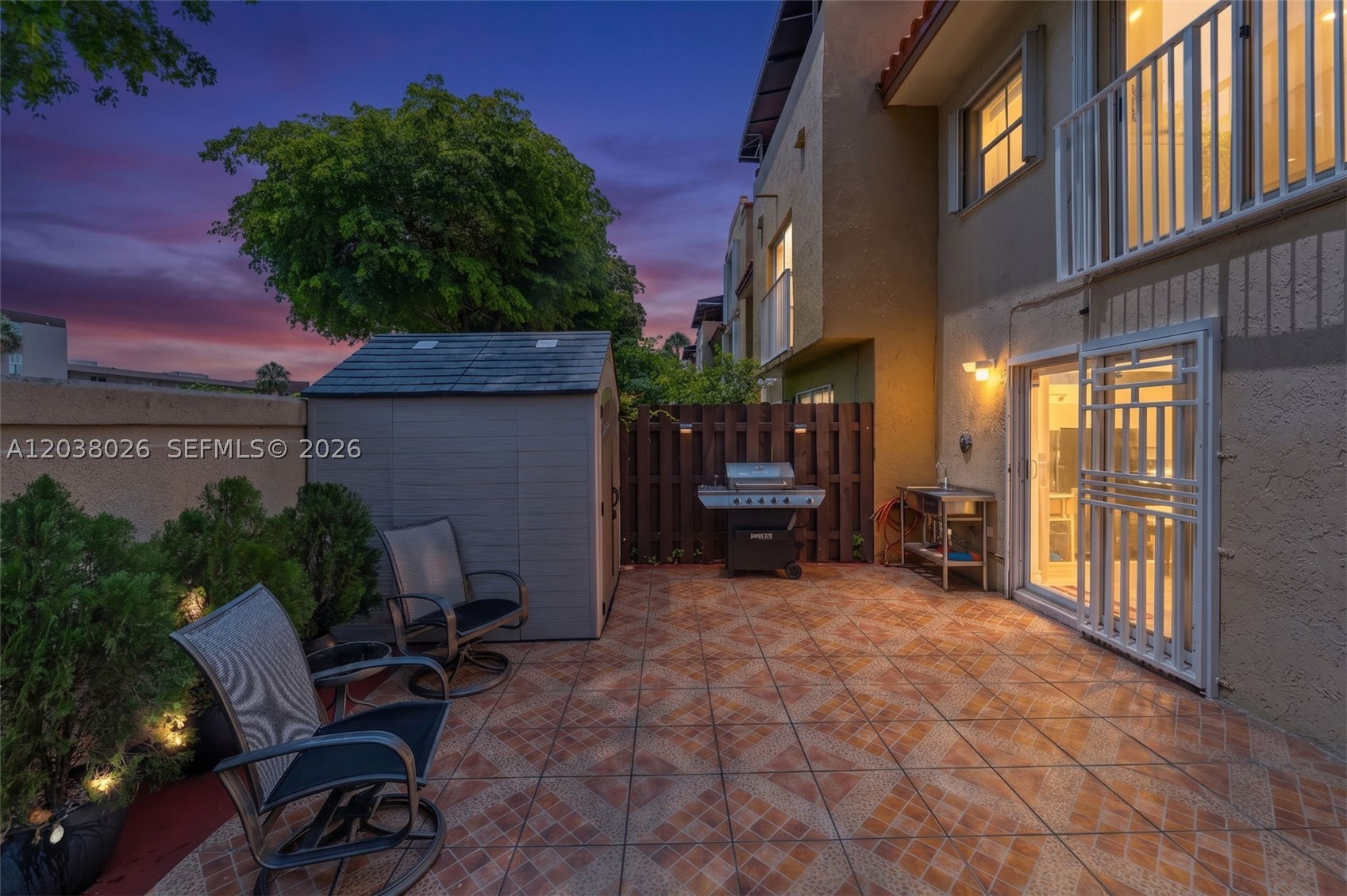 THE RIVIERA AT CORAL LAKE - Residential