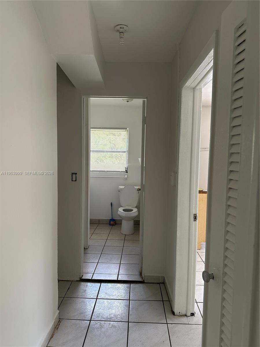 FIRST ADDITION TO CANAL G - Residential Lease
